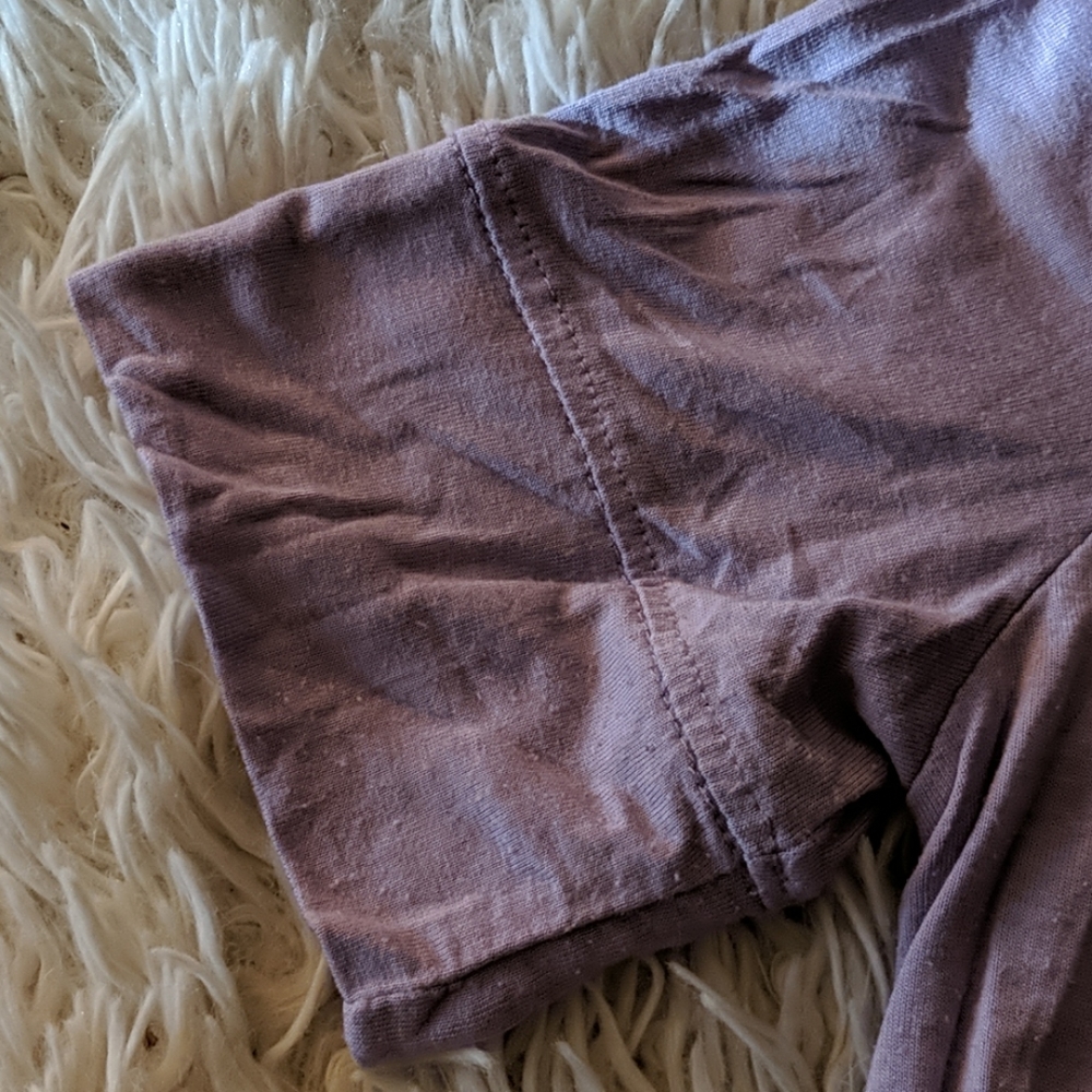 Purple tee shirt - Picture 2 of 4